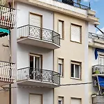 Casa Rosso Melograno Alassio