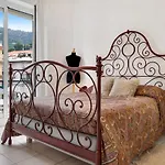 Casa Rosso Melograno * Alassio