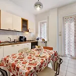 Casa Rosso Melograno Daire Alassio
