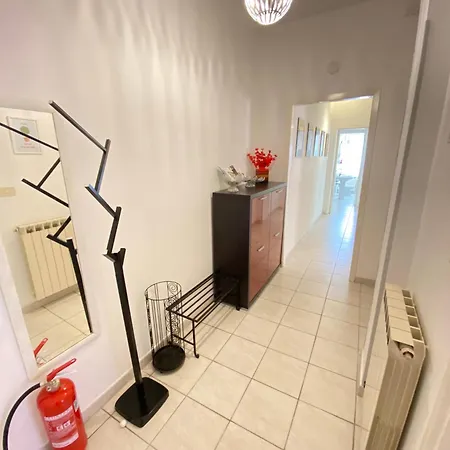 Casa Rosso Melograno アパート
